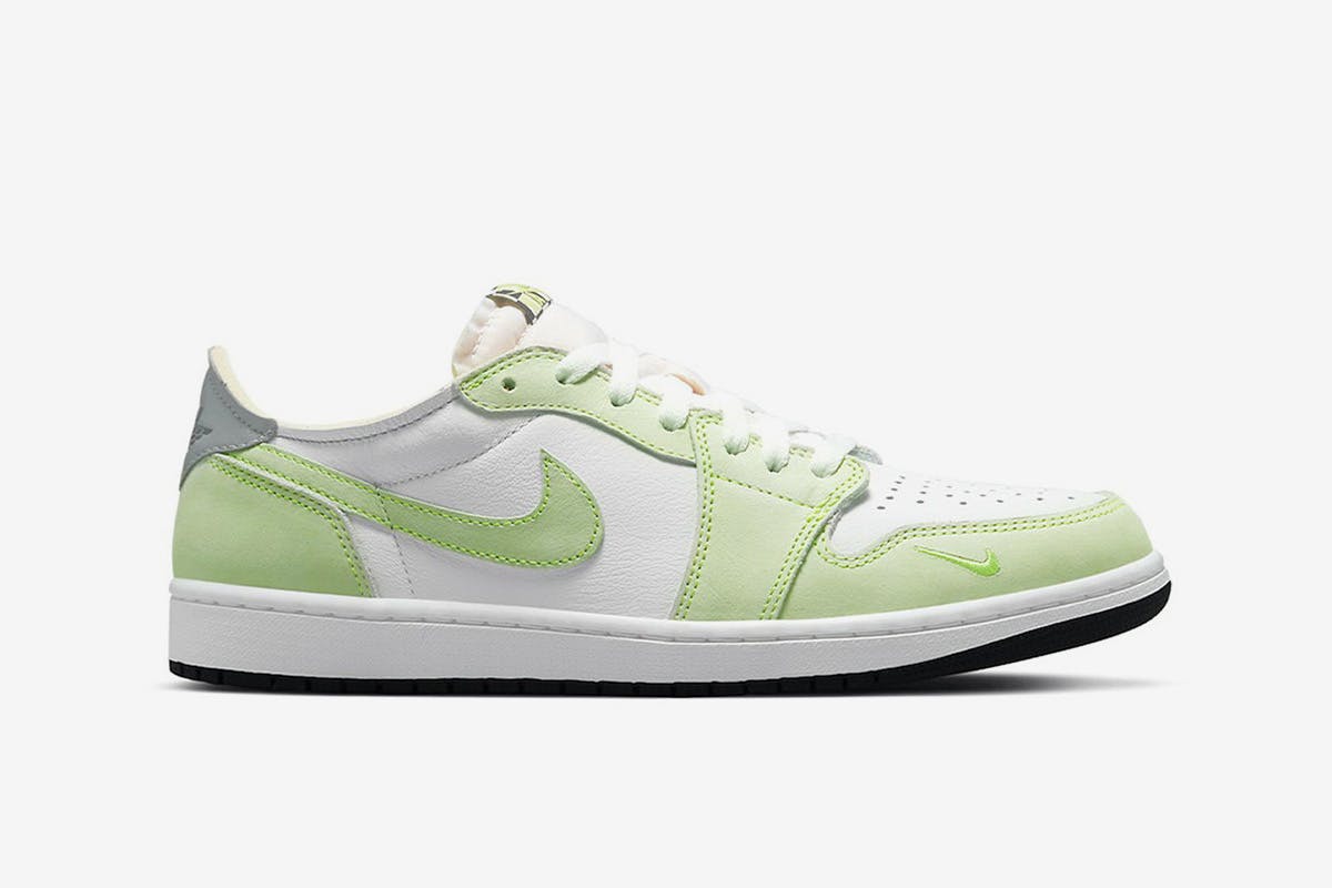 air jordan 1 low og ghost green